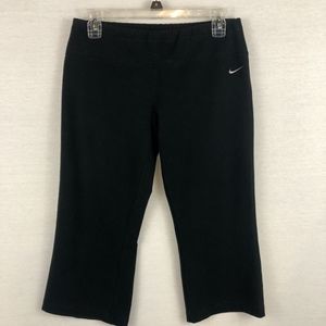 Women's NIKE Sports Capri Leggings -M